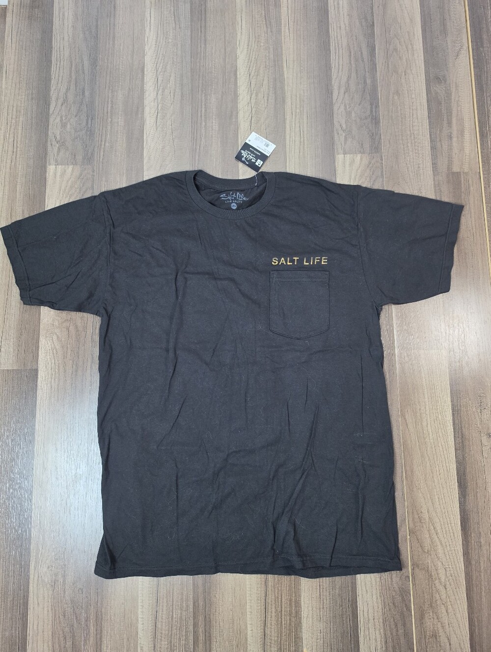 NWT Salt Life Sun Stripes Pocket Graphic Tee T-Shirt Beachwear Coastal Summer. L